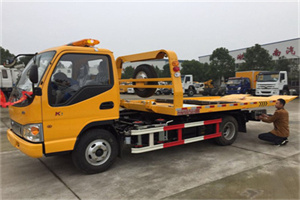 诏安哪里有拖车服务